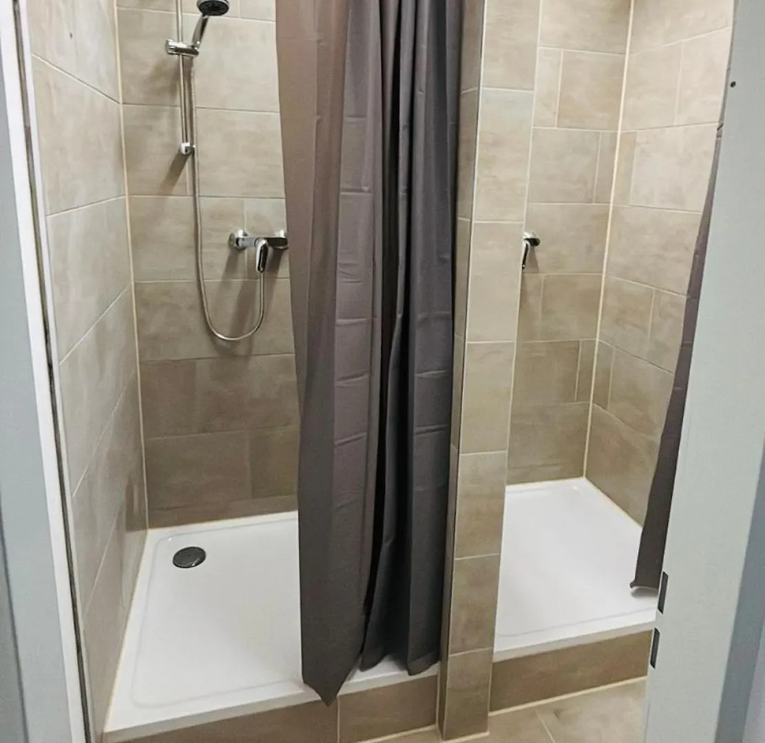 Hostal Albergue Wohnestate Gmbh Múnich Alemania